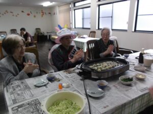 10月お誕生日会 & たこ焼きPARTY!!