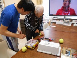 ~テニスボールで・・🎾~