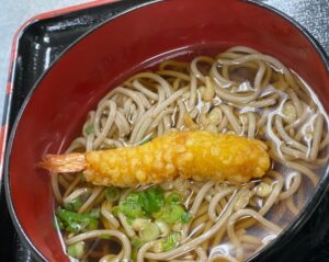 年越しそば・飾りつけも出来ました(〃艸〃)ムフッ