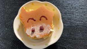 丑年なので干支のホットケーキ作りました(〃艸〃)ムフッ