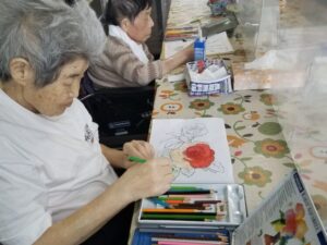 大人のぬりえハートリンク瀬戸内美術部です(〃艸〃)ムフッ