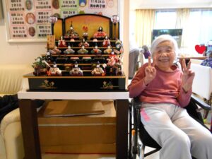 ~ひな人形を飾りました🎵~