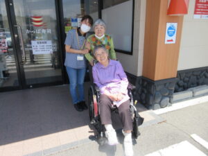 😊5月誕生会😊