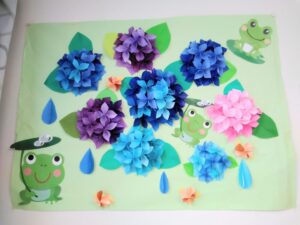 6月の壁画🐸🌈☔