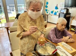 蒸しパン作り🥞