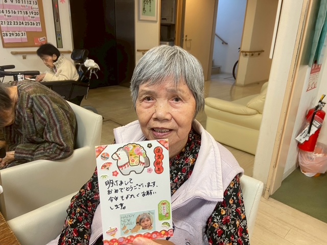 ~ご家族様に年賀状を書きました✨~