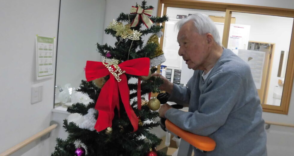 🎅クリスマスツリー飾り付け🎅