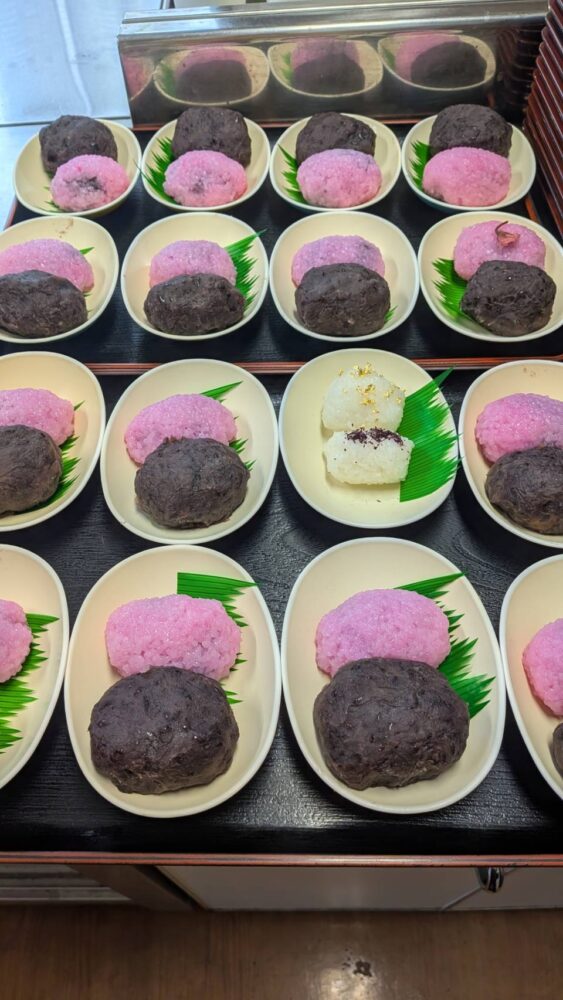 桜餅&おはぎ🌸 誕生日のお祝い🎉